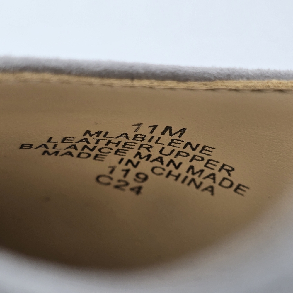 NWOT Marc Fisher LTD Abilene Block Heel Pointy Toe Pumps, Light Grey Suede, 11M - Picture 14 of 14